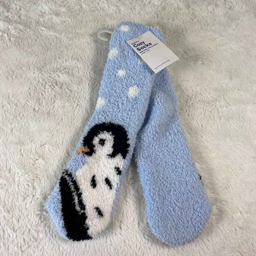 Old Navy Womens Cozy Socks Blue Penguin Polka Dot One Size Fuzzy Winter New